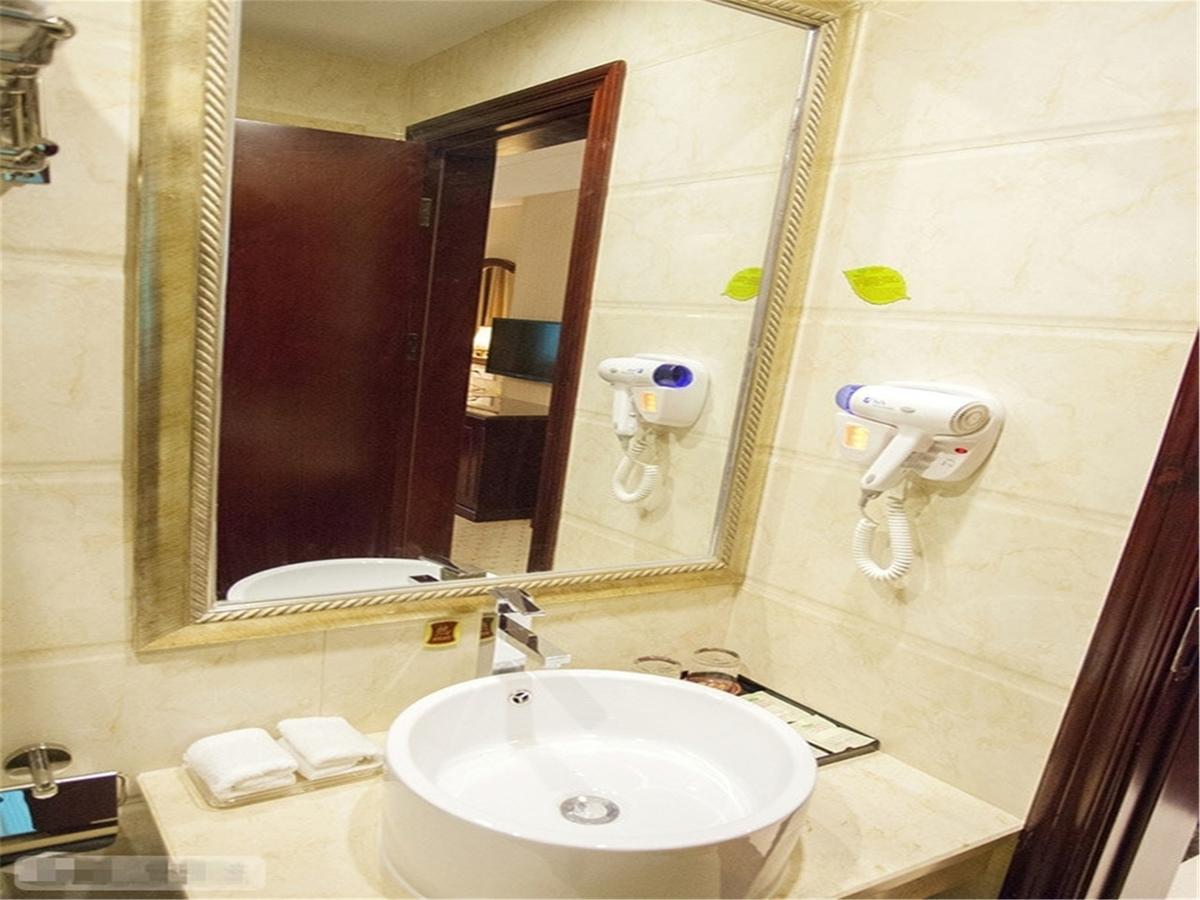 Vienna International Hotel Shanghai Baoshan Pangu Road Εξωτερικό φωτογραφία